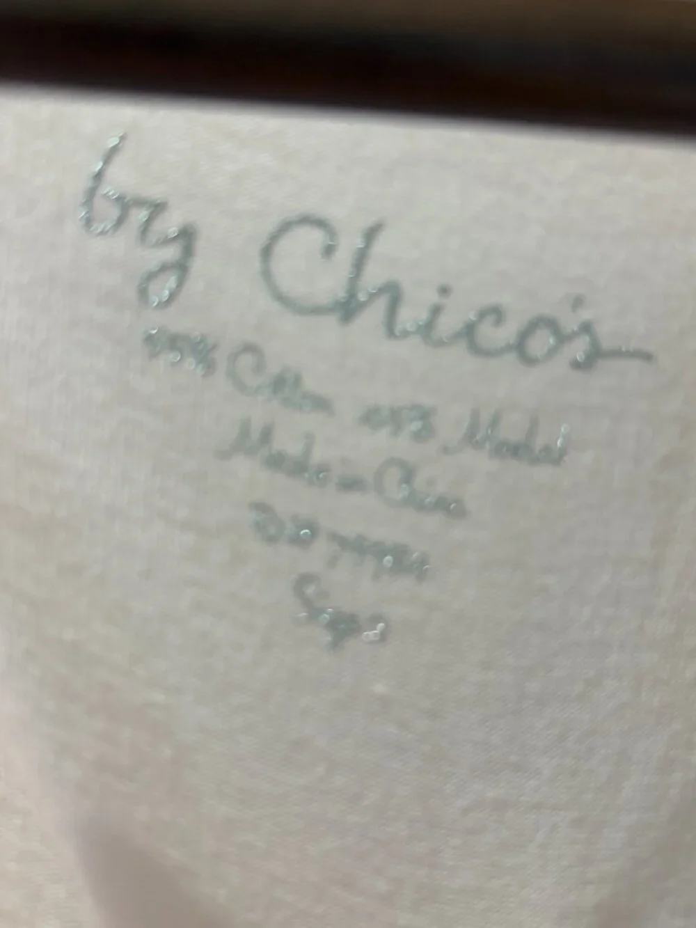 Chico's Ombre Pink Sequin Tank Top Size 2 Medium NWT - Picture 7 of 9